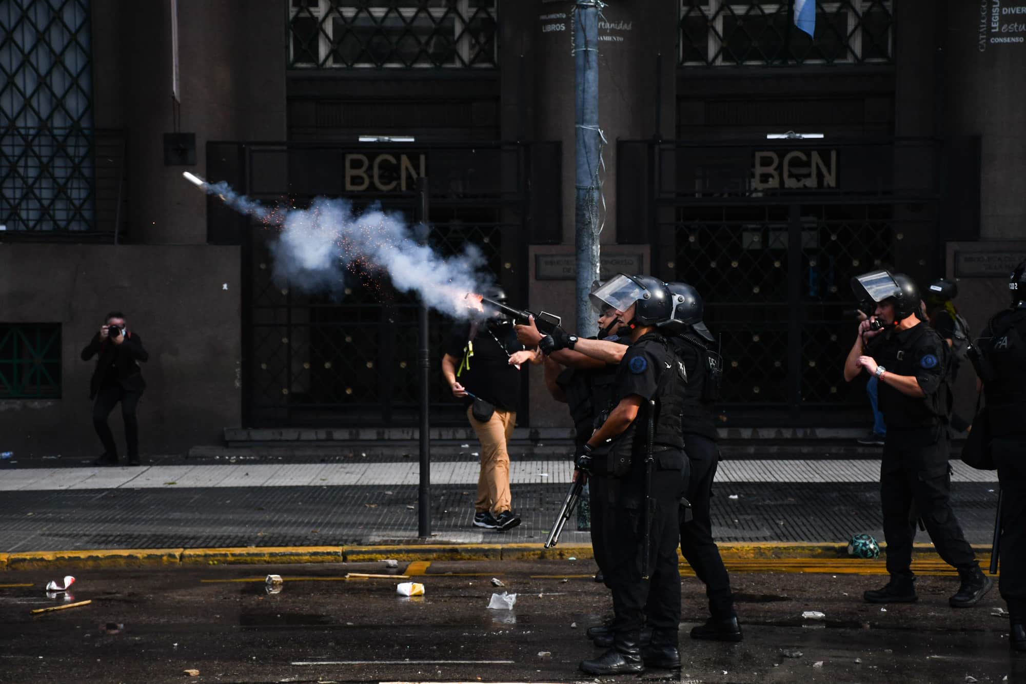 Miercoles 12 de marzo, marcha de jubilados, Congreso de la Nación Argentina